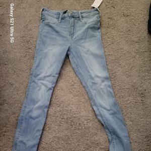 Hollister high rise jean leggings size 5-s w27 l26